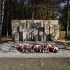 Pomnik ofiar II wojny światowej we wsi Kalenne 
